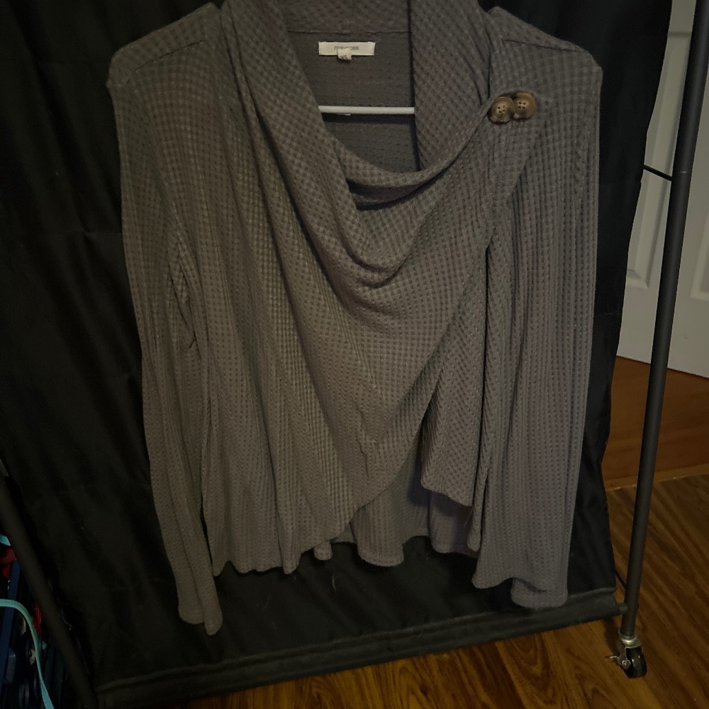 Maurice’s top